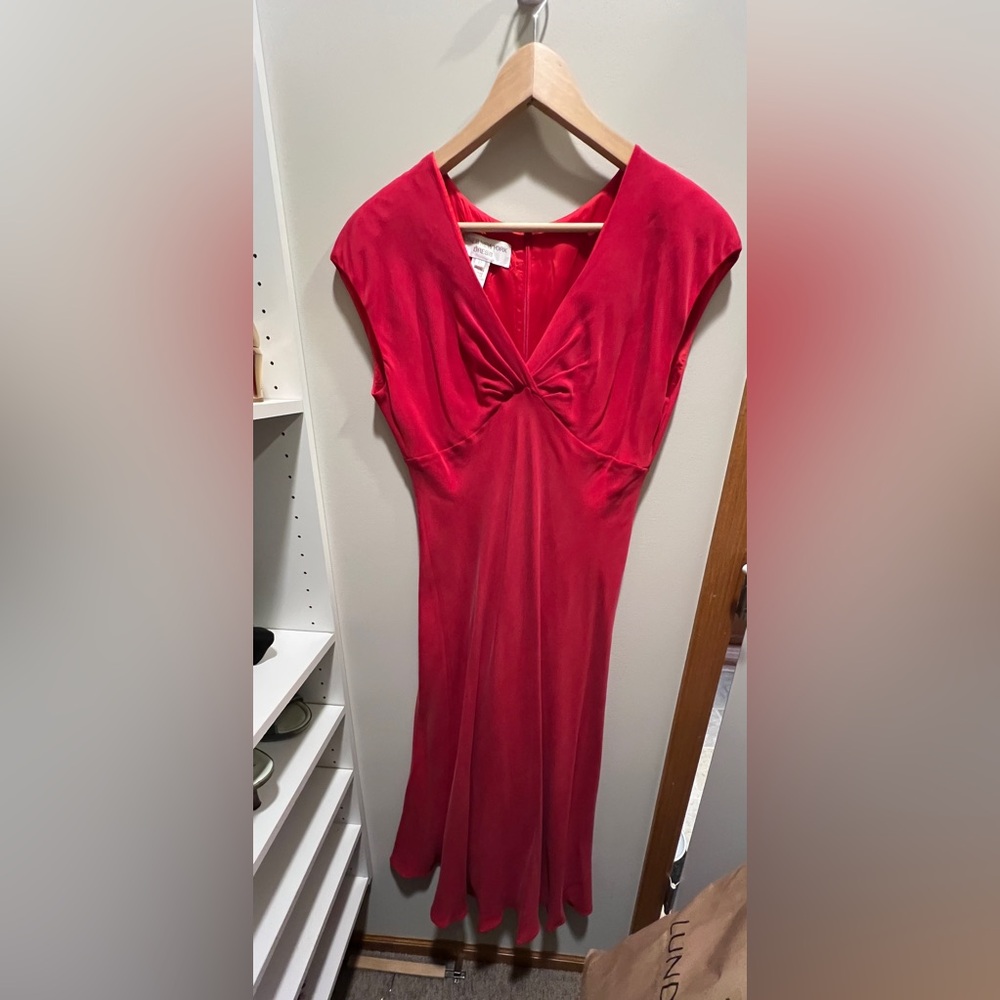 Jones New York - beautiful red silk dress!